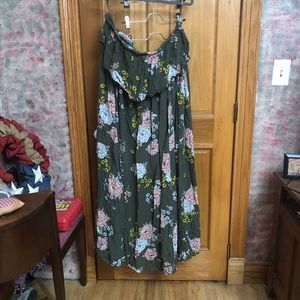 Torrid size 4 strapless maxi dress